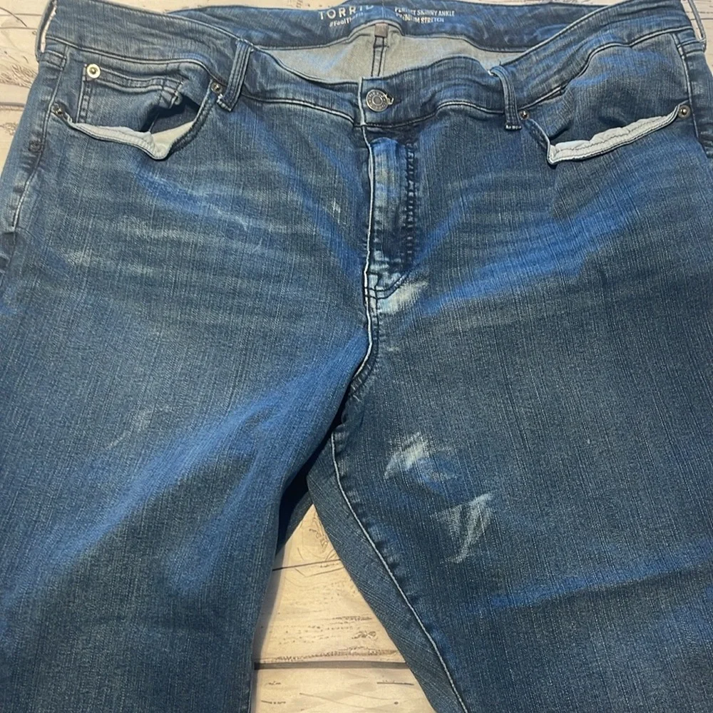 Torrid Blue Denim Jeans Perfect Skinny Ankle Premium Stretch Size 26R Preowned